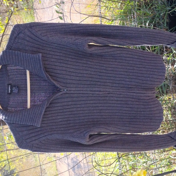 Cardigan - Picture 1 of 7